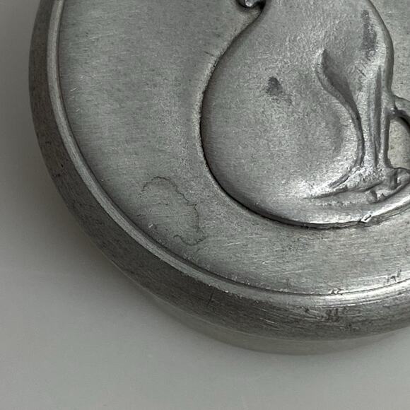 Vintage Seagull Fine Pewter Trinket Box Cat Kitten Emblem Top Small Canada - Picture 4 of 9